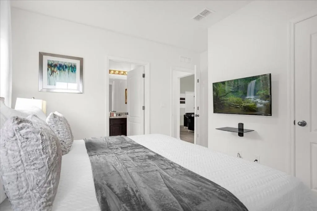 5 Bedroom- 4,5 Bathroom- Solterra 6082Bo Davenport Holiday home
